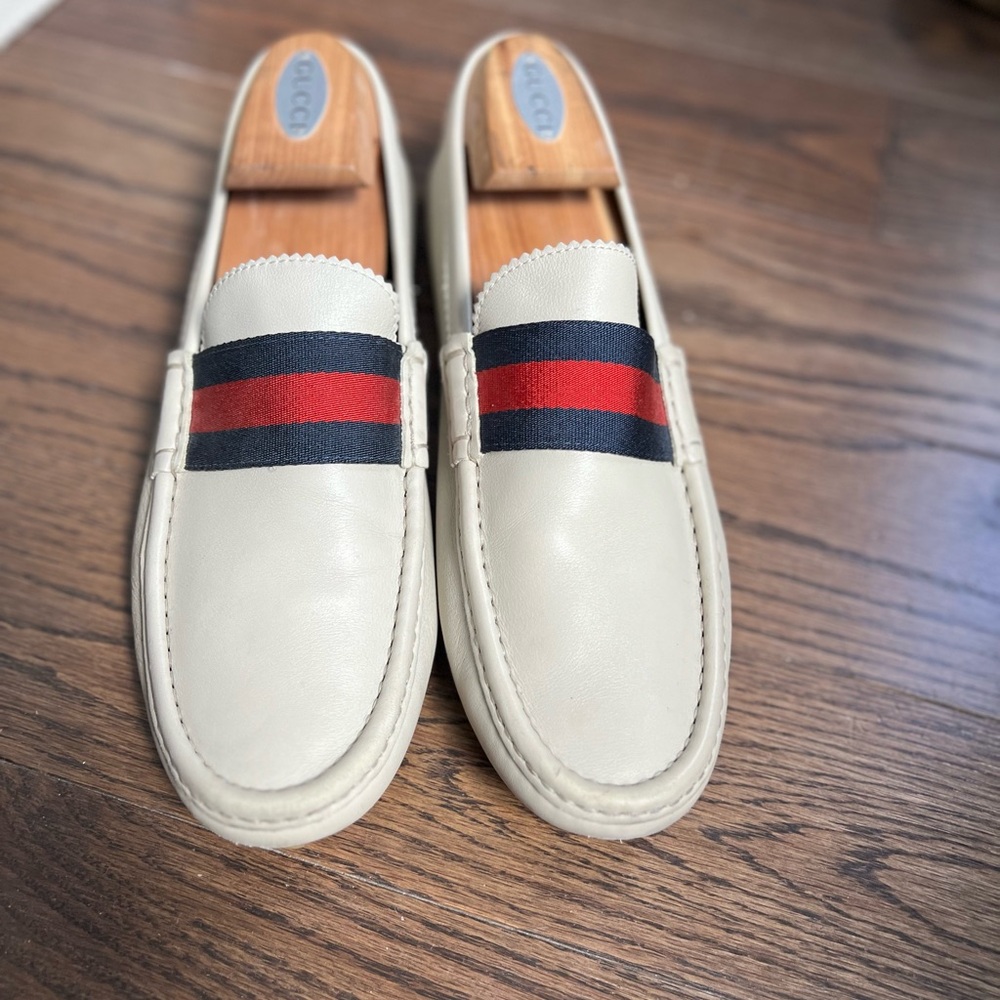 Gucci white driving moccasin